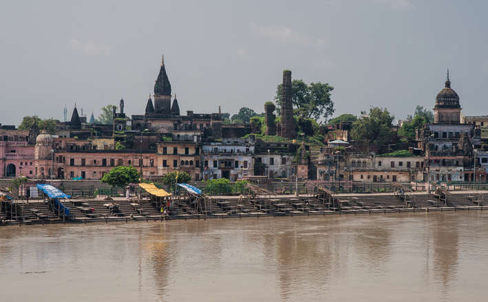 Explore Sacred Ayodhya’s Divine Charm