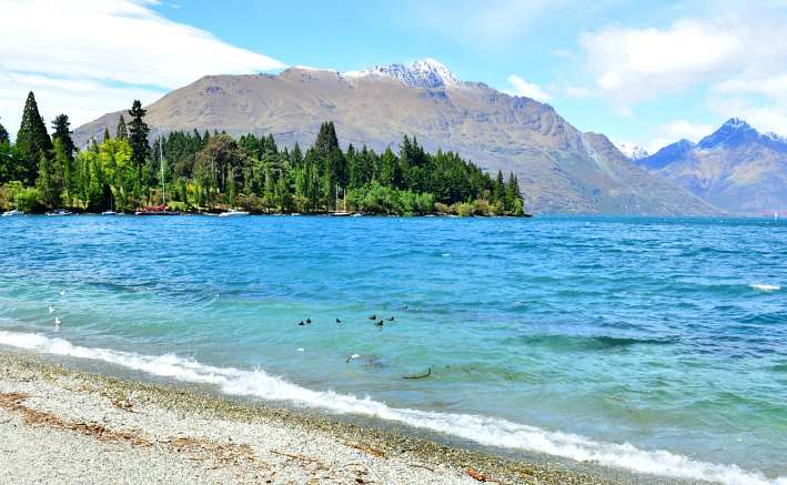 Extraordinary New Zealand Tour Package