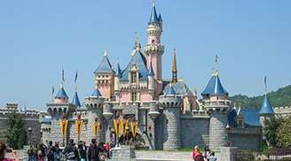 Visit the magical world of Disneyland