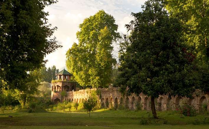 3 days and 2 nights Srinagar Family Package from Pune |