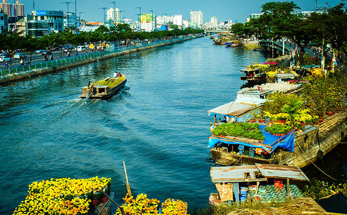 Lovely Vietnam Tour Package From Mumbai