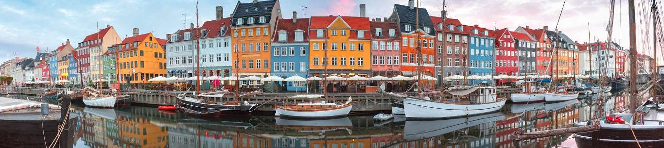 scandinavian country tour packages