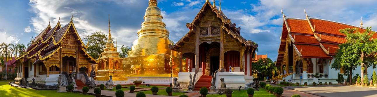 The majestic Wat Phra Singh in Chiang Mai