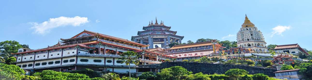 Visit the largest Buddhist temple in Malaysia