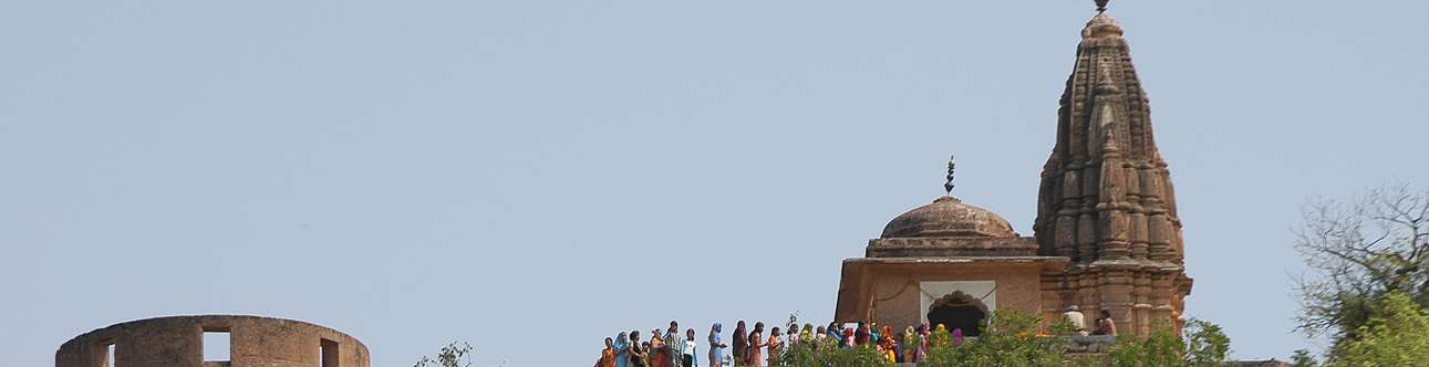 Visit the Moti Dungri Temple in Jaipur