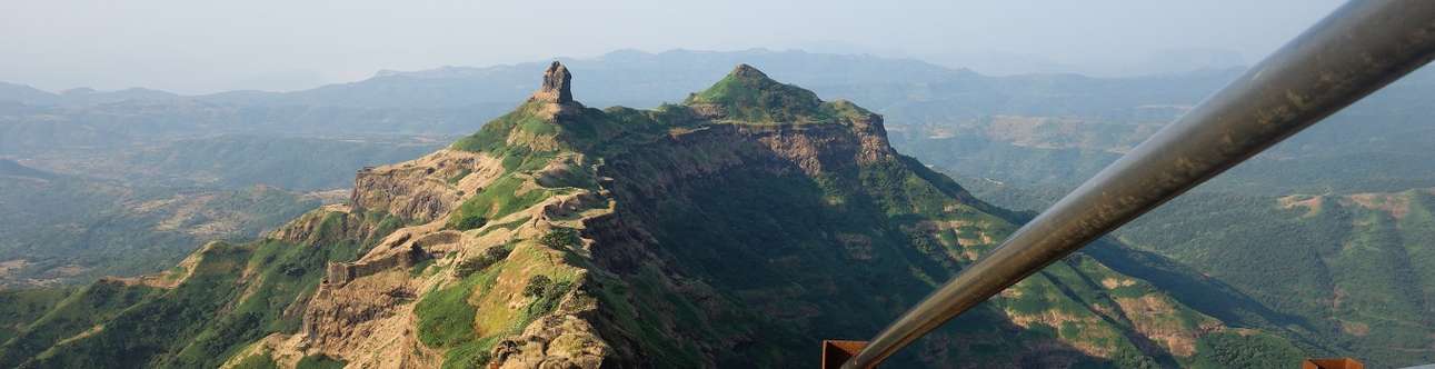 Visit the Torna Fort in Pune