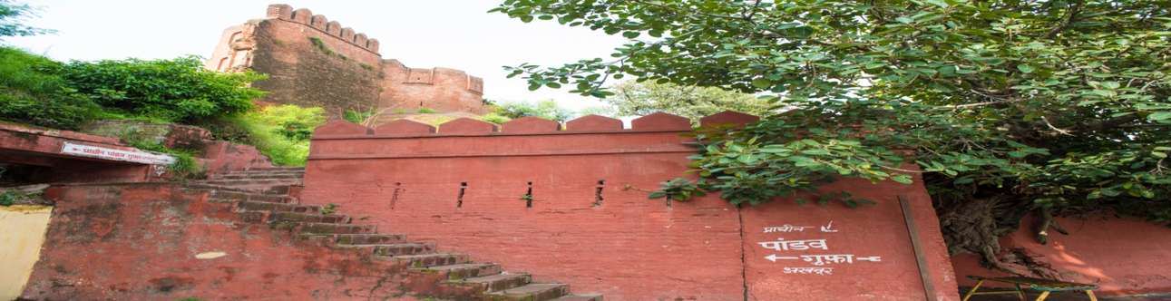 Explore and see the amazing architecture of Akhnoor Fort