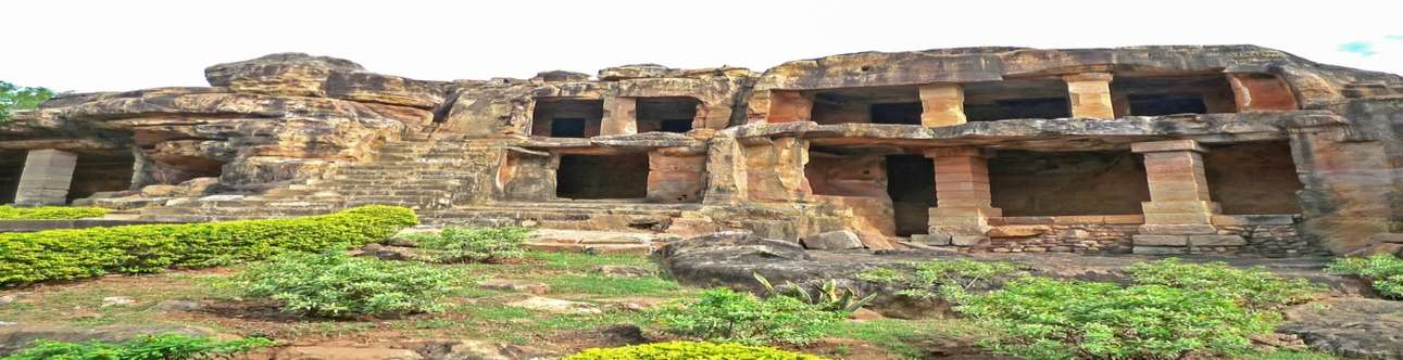 Visit Udayagiri and Khandagiri Caves in Bhubaneswar