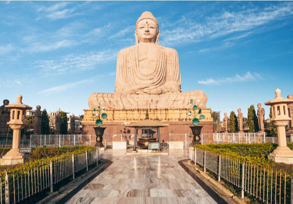 Buddha statue in bodhgaya