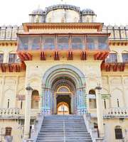 Explore Sacred Ayodhya’s Divine Charm