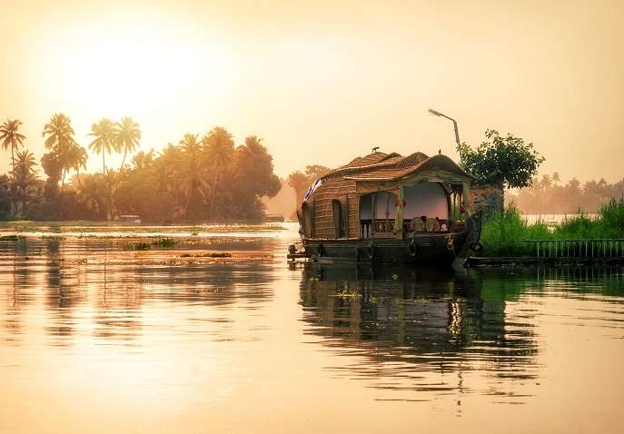 Affordable 5 Days Kerala Holiday Packages From Delhi
