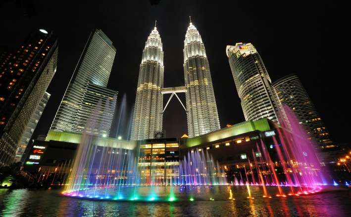 A Delightful Singapore and Malaysia Tour Package