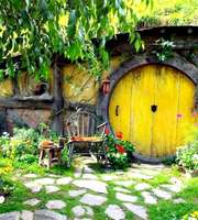 Lord of the Rings Hobbiton Tour: Mystic New Zealand Package 