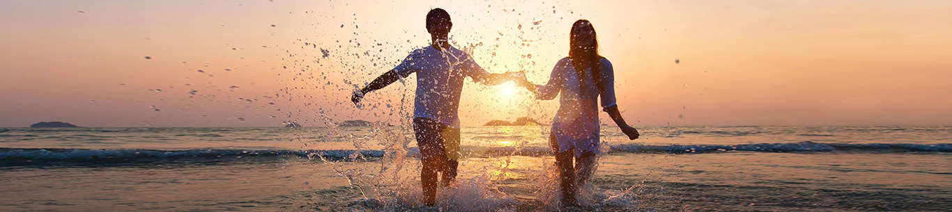 Enjoy beach honeymoon in Goa