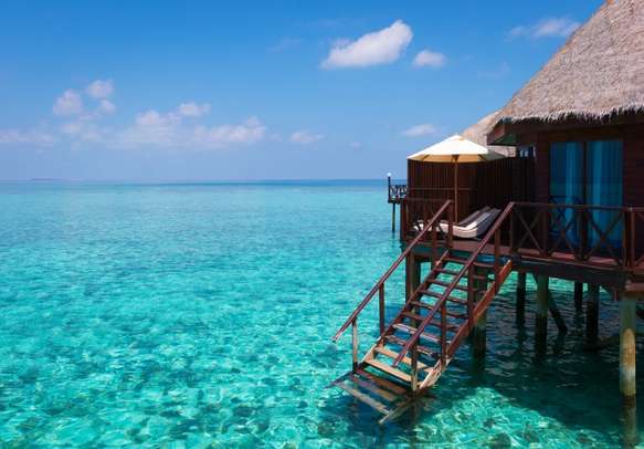 Relish scenic pleasures together in your honeymoon in Maldives