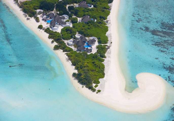 Breathtaking Sri Lanka and Maldives Tour Package From Delhi