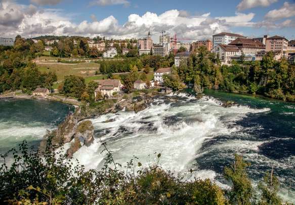 Visit the grand Rhine Falls on this Switzerland tour itinerary.