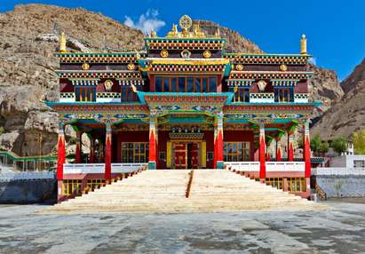 Discover the Magic of Kaza: Your Ultimate Kaza Tour Package
