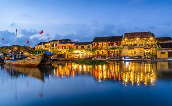 6 Days Tour Package To Vietnam With Airfare