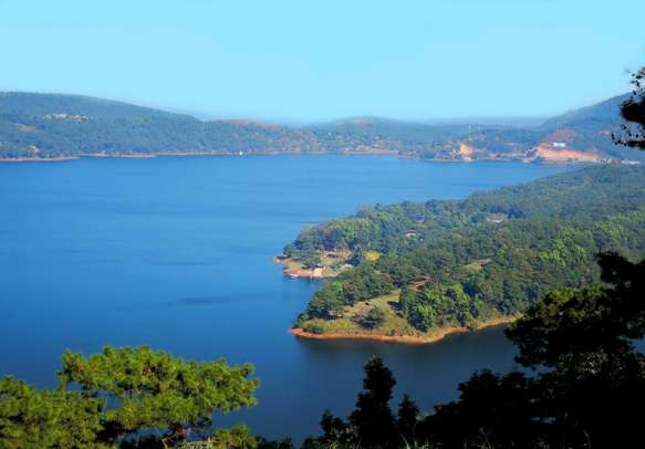the beautiful Umiam Lake & its surroundings will mesmerize you to the core
