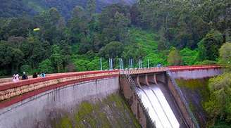 The Mattupetty Dam in Munnar is a sight to behold.