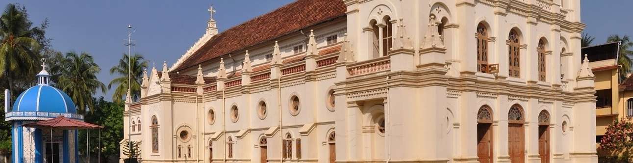 Visit Beautiful Santa Cruz Basillica In Kochi 