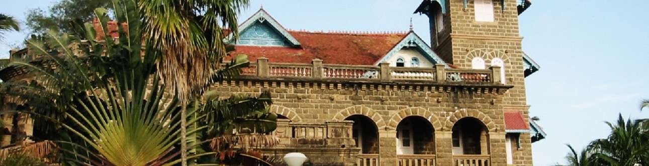 Admire the architectural marvel of Halcyon Castle in Kovalam