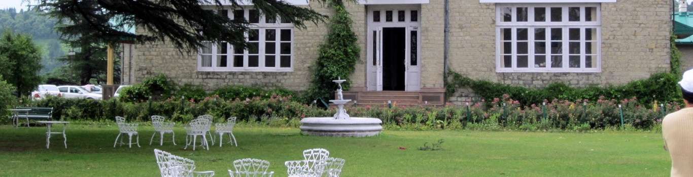 Lose yourself in the beauty of Chail Palace