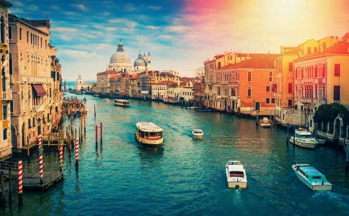 8 Days Honeymoon Package To Italy With Airfare