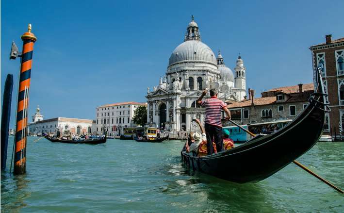 8 Days Honeymoon Package To Italy With Airfare