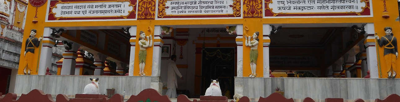 Experience a divine feel by visiting the Ashrams in Haridwar