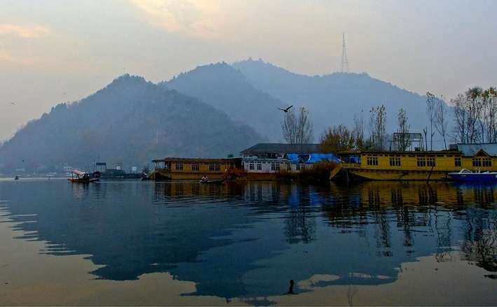 Picturesque Srinagar Tour Package From Jammu
