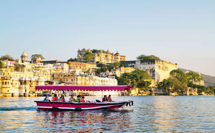 Magical Udaipur Tour Packages From Mumbai