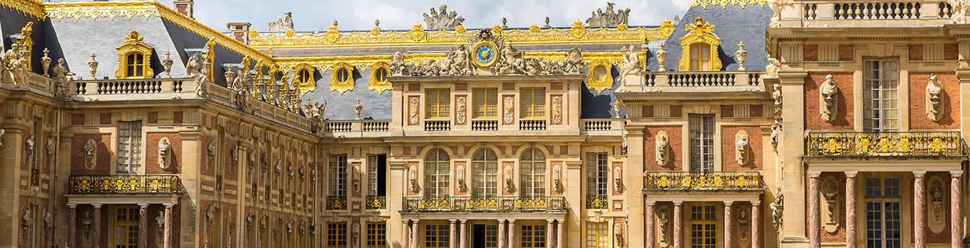 Louis XVI  Palace of Versailles