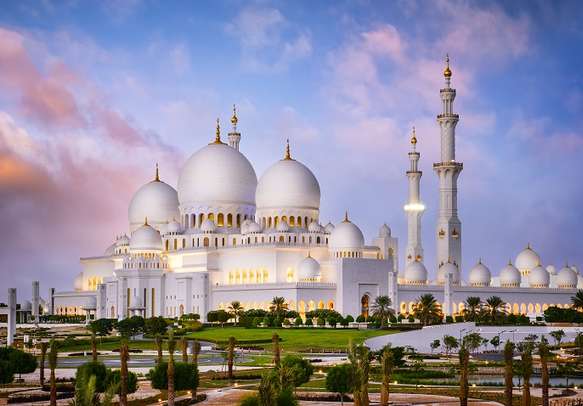 Sheikh Zayed mosque in Abu Dhabi 