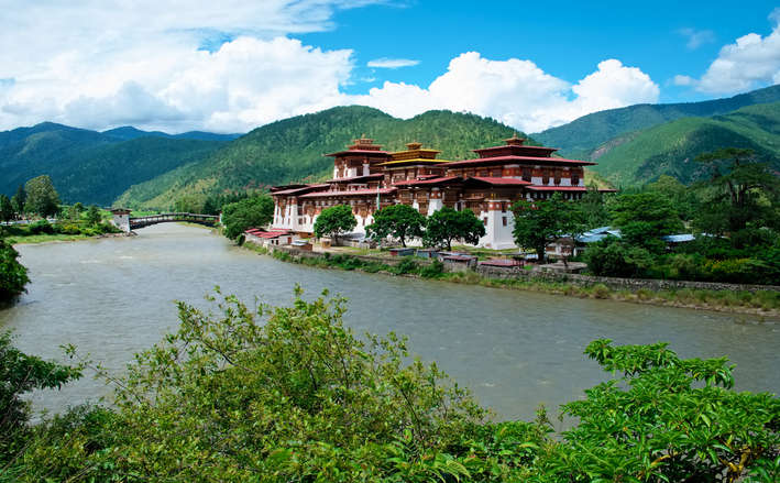 7 Days Bhutan Trip Package From Delhi