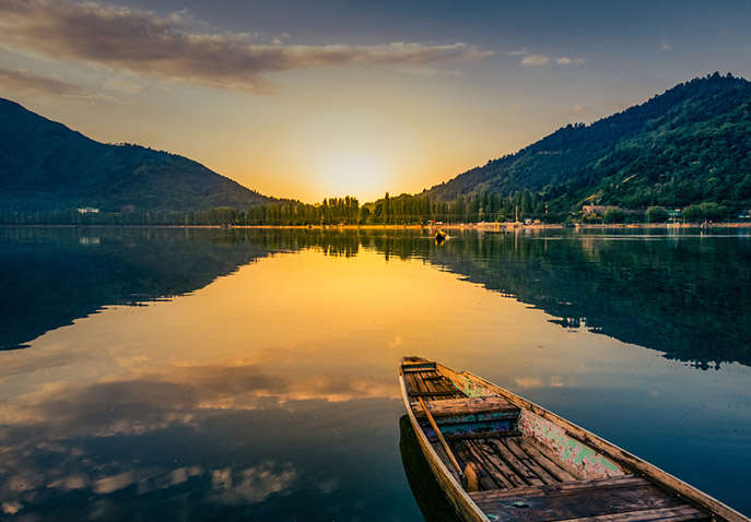 kashmir tours in april