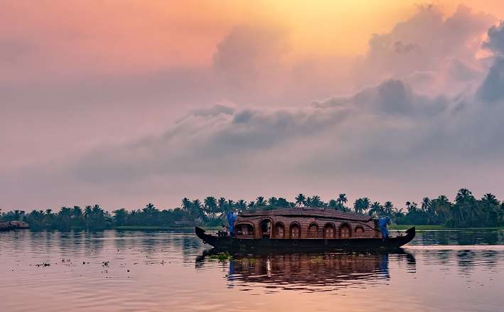 Astounding Alleppey Houseboats Package From Bangalore