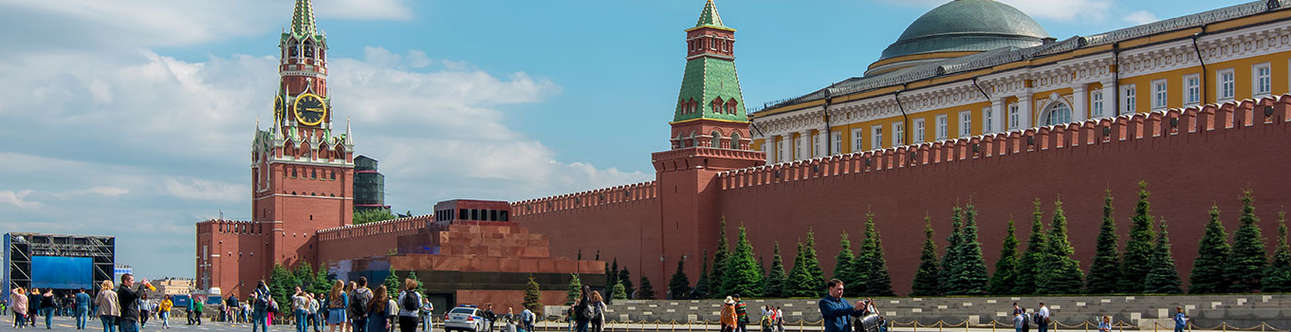 Lenin Mausoleum is a ideal for a day visit