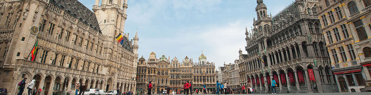 See the amazing structure of Town Hall Brussels