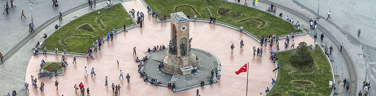 Visit the Taksim Square in Istanbul