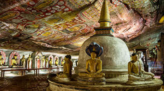 Explore The Dambullla Cave in Sri Lanka