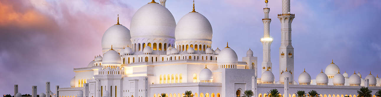 Sheikh Zayed Mosque in Abu Dhabi | Sheikh Zayed Mosque Abu Dhabi (UAE)