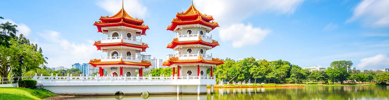 Visit the beautiful Chinese Garden in Singapore