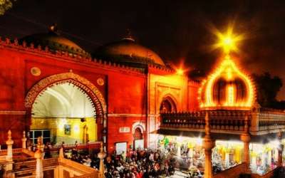 Live qawwali session at Hazrat Nizamuddin’s Dargah