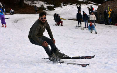 People usually visit Auli for skiing during winters