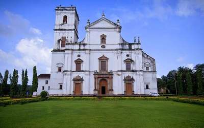 Se Cathedral, one of the best churches in goa