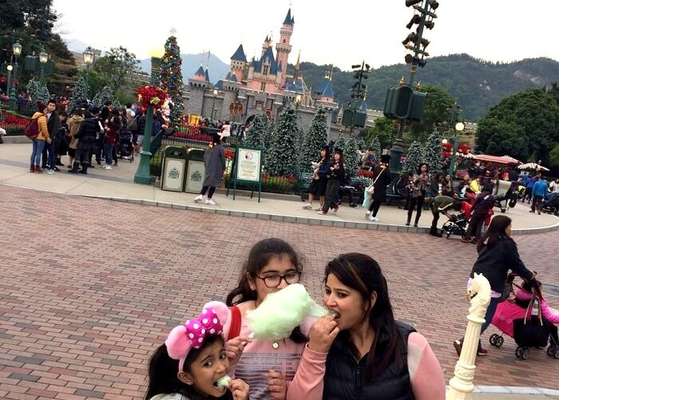 having a fun day in disneyland hong kong