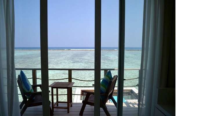 holiday inn resort maldives