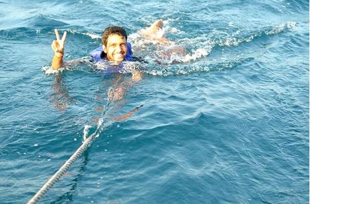 snorkeling in maldives